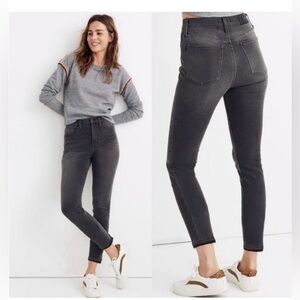 Madewell Women's Gray cropped Roadtripper Jeans